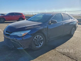 TOYOTA CAMRY HYBRID LE