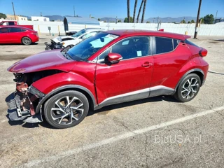 TOYOTA C-HR XLE