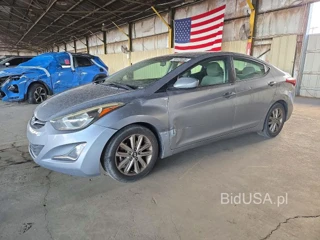 HYUNDAI ELANTRA SE