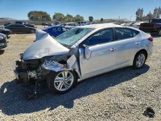 HYUNDAI ELANTRA SEL