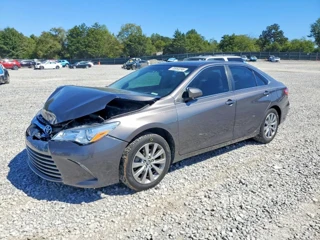 TOYOTA CAMRY XLE
