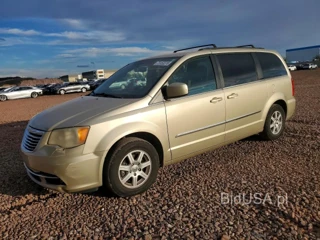CHRYSLER TOWN & COUNTRY TOURING