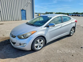 HYUNDAI ELANTRA GLS