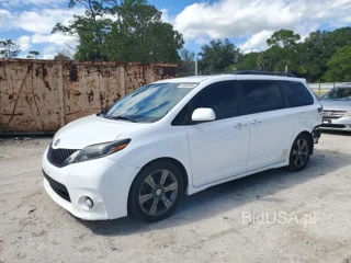 TOYOTA SIENNA SPORT