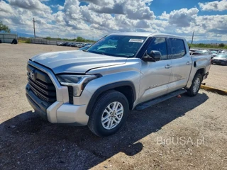 TOYOTA TUNDRA SR5