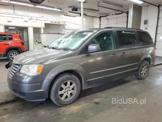 CHRYSLER TOWN & COUNTRY TOURING