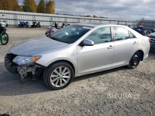 TOYOTA CAMRY XLE