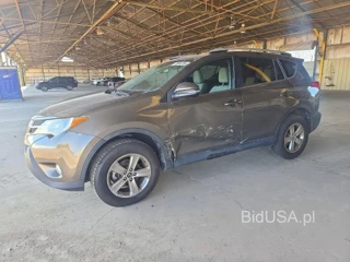 TOYOTA RAV4 XLE