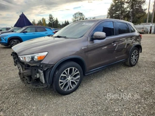 MITSUBISHI OUTLANDER SPORT ES