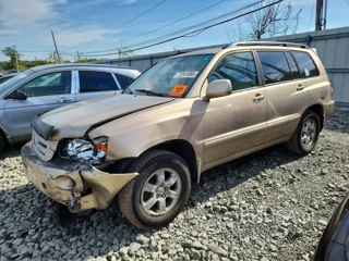 TOYOTA HIGHLANDER BASE