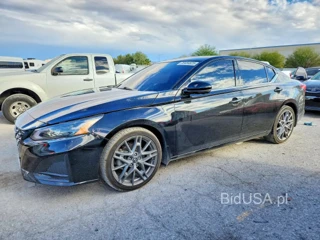 NISSAN ALTIMA SR
