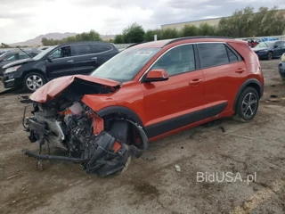 KIA NIRO EX