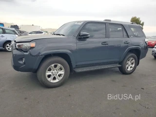 TOYOTA 4RUNNER SR5 PREMIUM