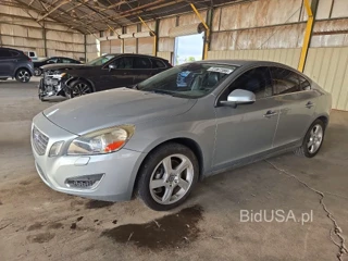 VOLVO S60 T5
