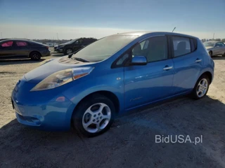 NISSAN LEAF SV