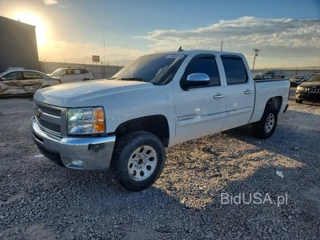 CHEVROLET SILVERADO C1500 LT