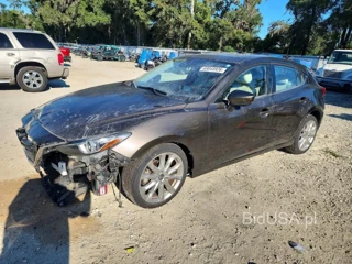 MAZDA 3 GRAND TOURING