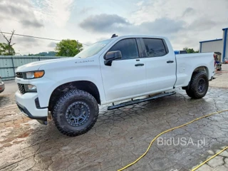 CHEVROLET SILVERADO C1500 CUSTOM