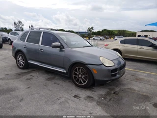 PORSCHE PORSCHE CAYENNE S