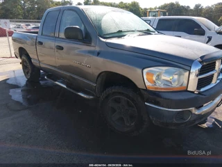 DODGE DODGE RAM 1500 SLT