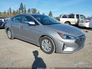 HYUNDAI HYUNDAI ELANTRA SE