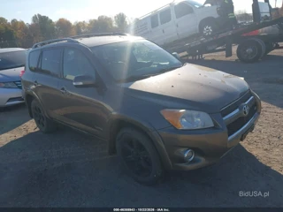 TOYOTA TOYOTA RAV4 LIMITED V6