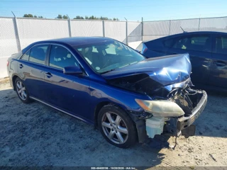 TOYOTA TOYOTA CAMRY SE