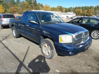 DODGE DODGE DAKOTA SLT