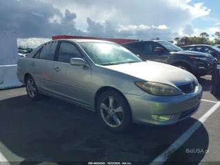 TOYOTA TOYOTA CAMRY SE V6