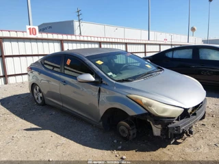 HYUNDAI HYUNDAI ELANTRA SE