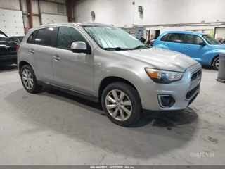 MITSUBISHI MITSUBISHI OUTLANDER SPORT ES