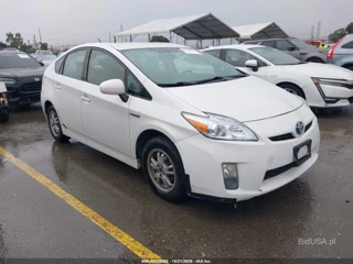 TOYOTA TOYOTA PRIUS TWO