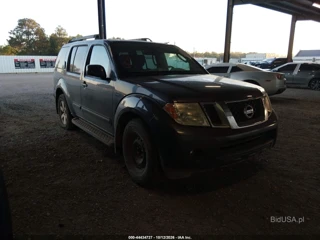 NISSAN NISSAN PATHFINDER SV