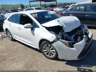TOYOTA TOYOTA COROLLA HYBRID LE