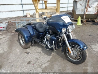 HARLEY-DAVIDSON HARLEY-DAVIDSON FLHTCUTG TRI GLIDE ULTRA CLASSIC