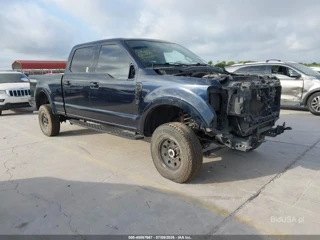 FORD FORD F-350 LARIAT