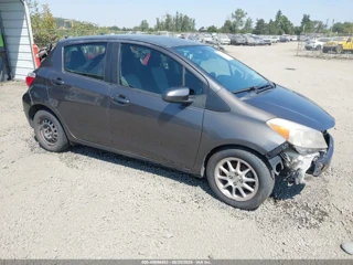 TOYOTA TOYOTA YARIS LE