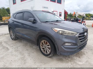 HYUNDAI HYUNDAI TUCSON SE