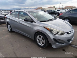 HYUNDAI HYUNDAI ELANTRA SE