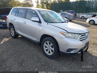 TOYOTA TOYOTA HIGHLANDER BASE V6