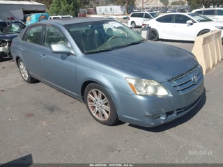 TOYOTA TOYOTA AVALON LIMITED