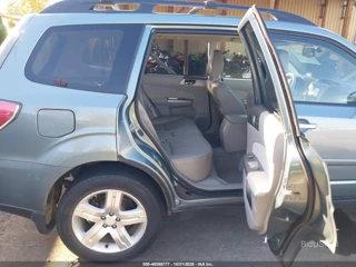 SUBARU SUBARU FORESTER 2.5X LIMITED