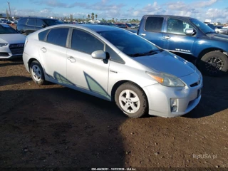 TOYOTA TOYOTA PRIUS TWO