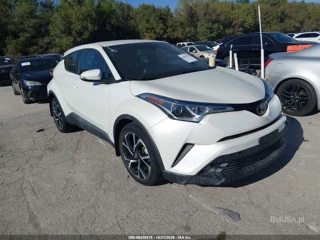 TOYOTA TOYOTA C-HR XLE PREMIUM