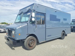 FREIGHTLINER MT45 CHASSIS