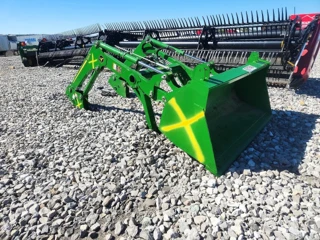 JOHN DEERE 520M