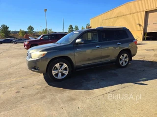 TOYOTA HIGHLANDER LIMITED
