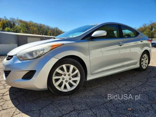 HYUNDAI ELANTRA GLS