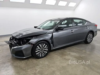 NISSAN ALTIMA SV