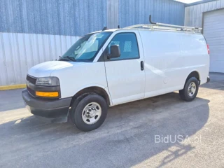 CHEVROLET EXPRESS G2500 LT